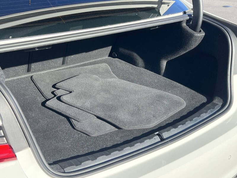 2021 BMW 3 Series 330i