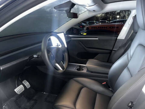 2025 Tesla Model Y Performance