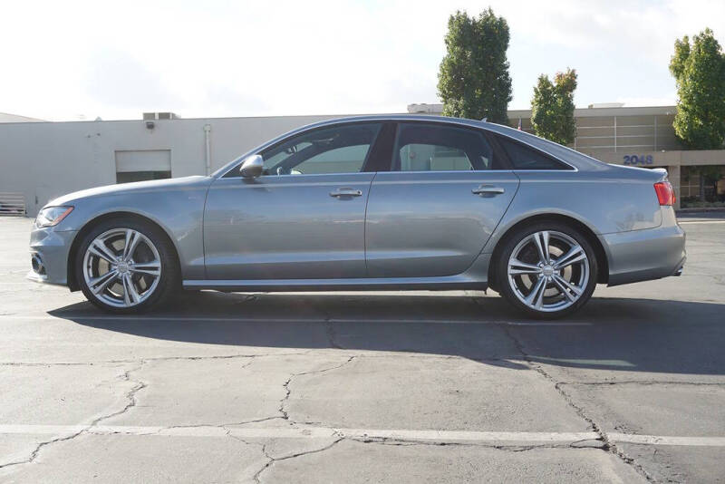 2013 Audi S6 4.0T quattro Prestige