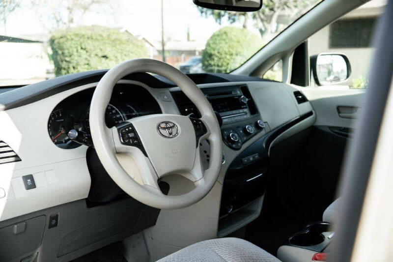 2011 Toyota Sienna