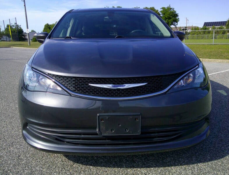 2017 Chrysler Pacifica LX