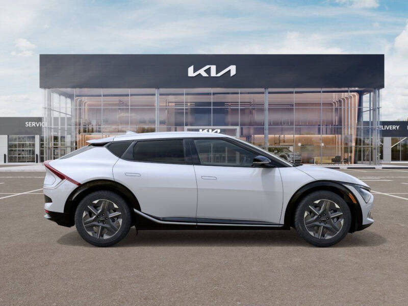 2025 Kia EV6 Light Long Range