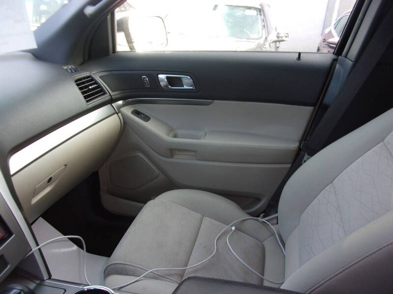2012 Ford Explorer