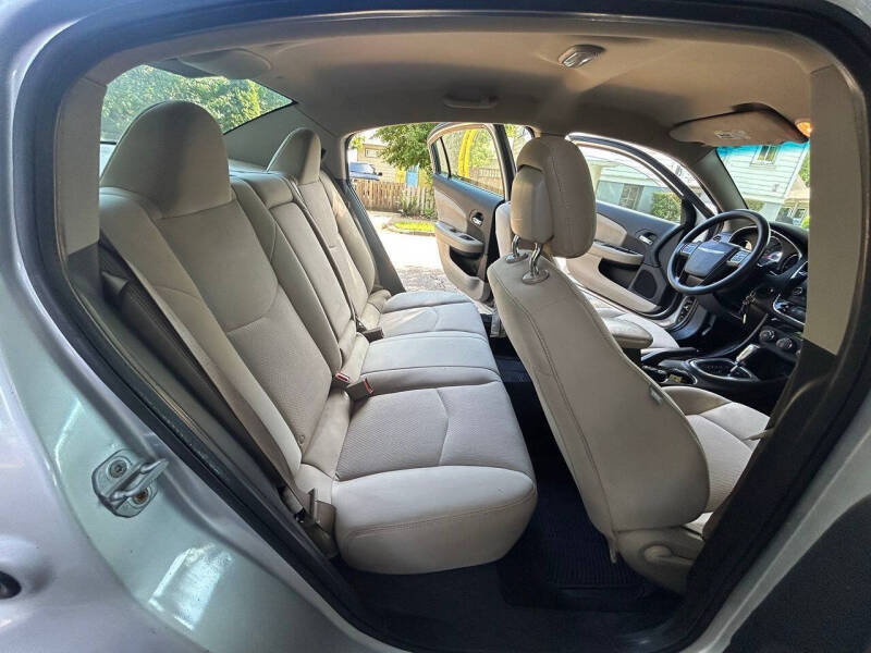 2011 Chrysler 200 LX