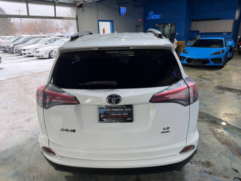 2016 Toyota RAV4 LE