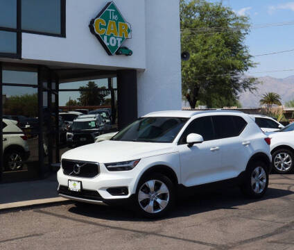 2021 Volvo XC40 T4 Momentum