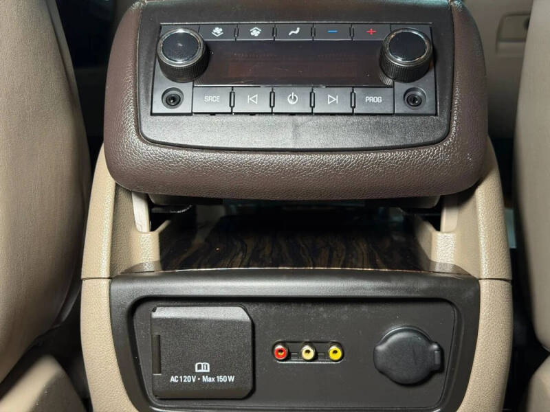 2013 GMC Acadia Denali