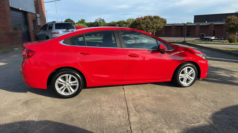 2017 Chevrolet Cruze LT Auto