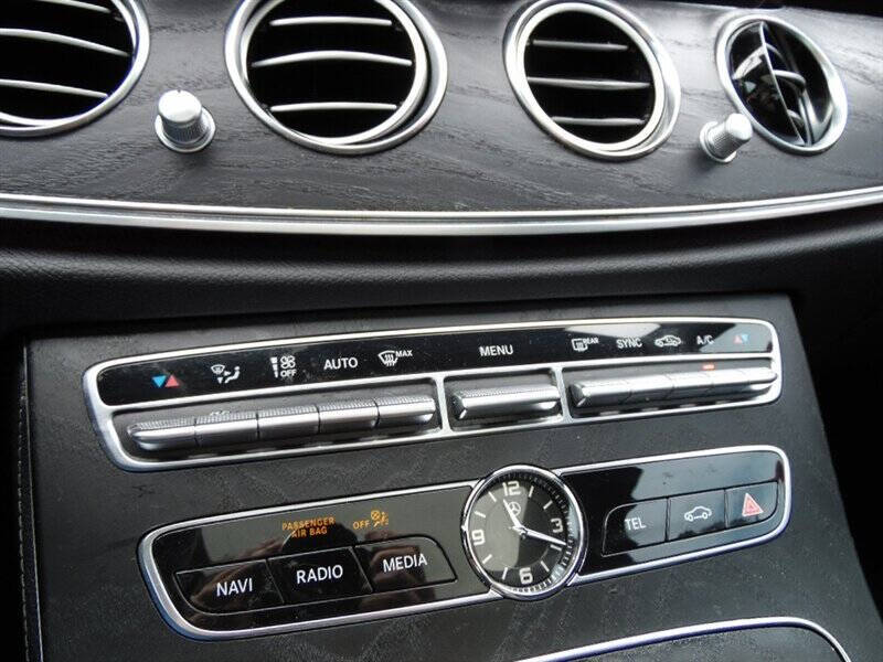 2019 Mercedes-Benz E-Class E 300