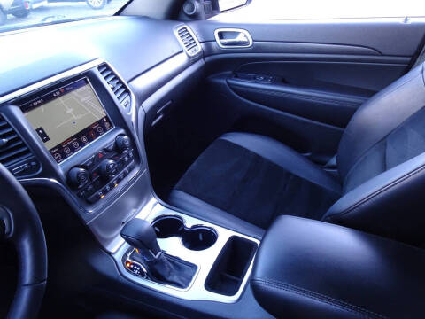 2018 Jeep Grand Cherokee Laredo E