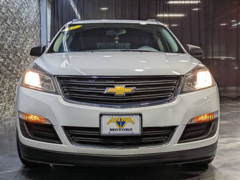 2017 Chevrolet Traverse LS