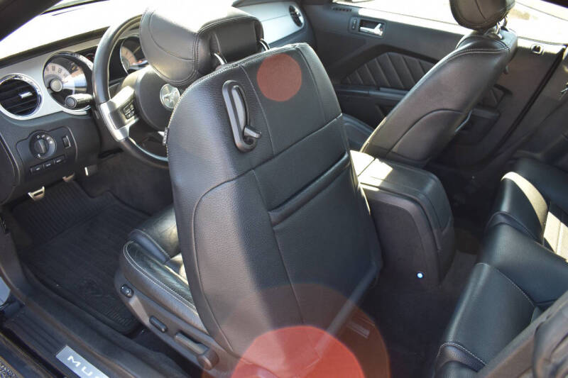 2012 Ford Mustang V6 Premium