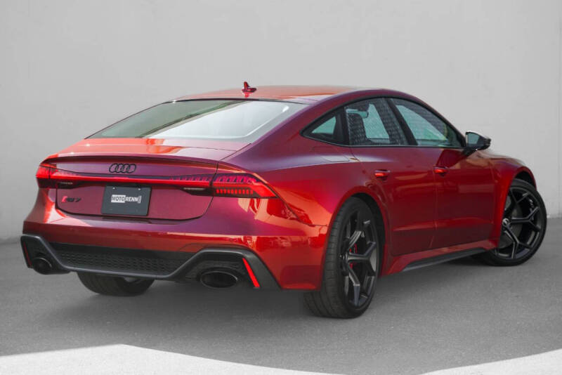 2025 Audi RS 7 Performance 4.0T quattro