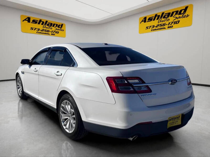 2017 Ford Taurus Limited