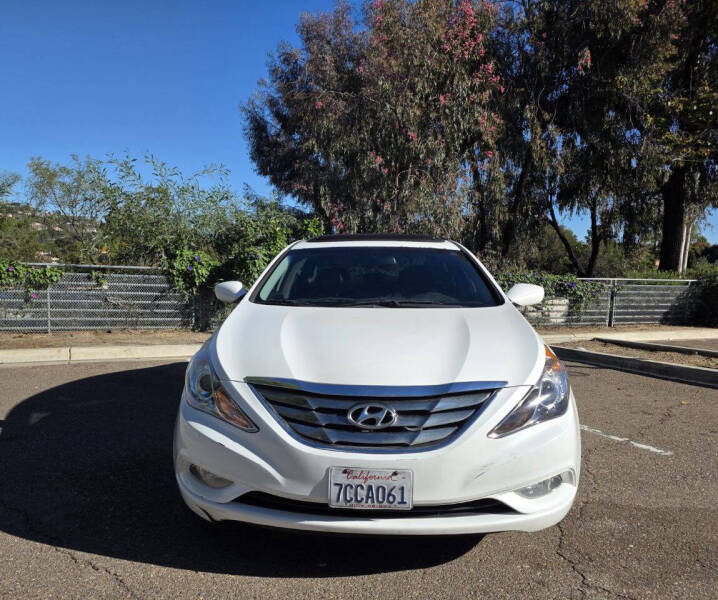 2012 Hyundai Sonata SE's photo