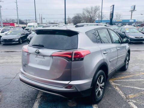 2017 Toyota RAV4 XLE