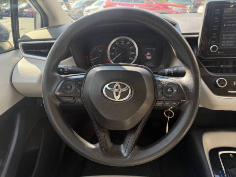 2022 Toyota Corolla LE