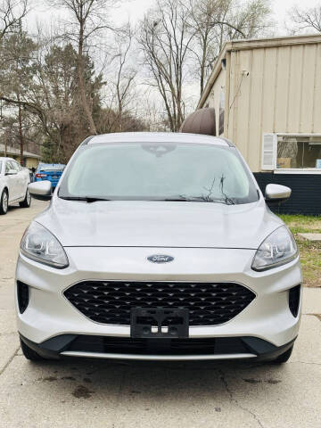 2020 Ford Escape SE