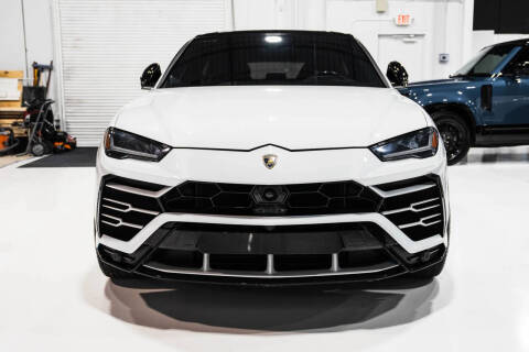 2022 Lamborghini Urus