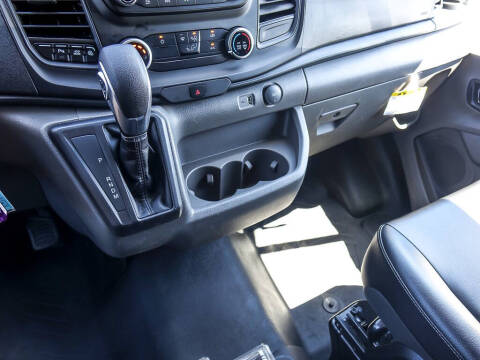 2025 Ford Transit 250