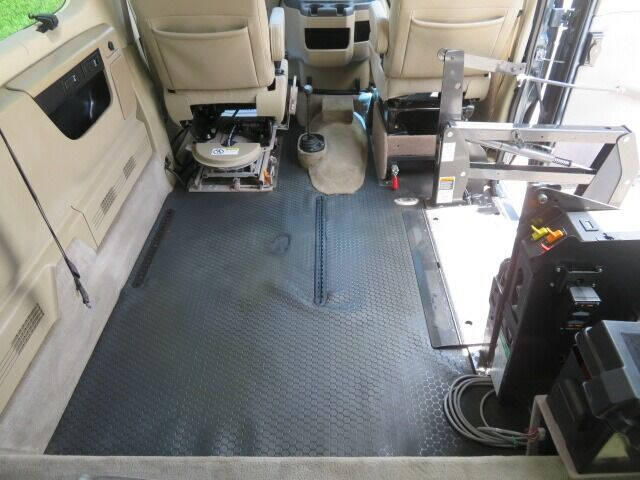 2013 Ford E-Series E-150 XLT