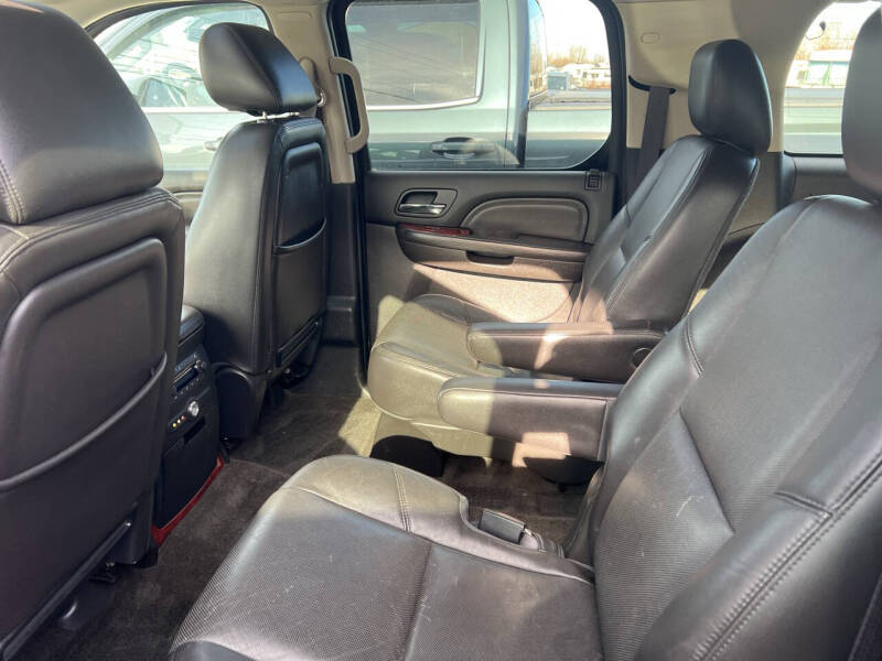 2013 Cadillac Escalade ESV Luxury