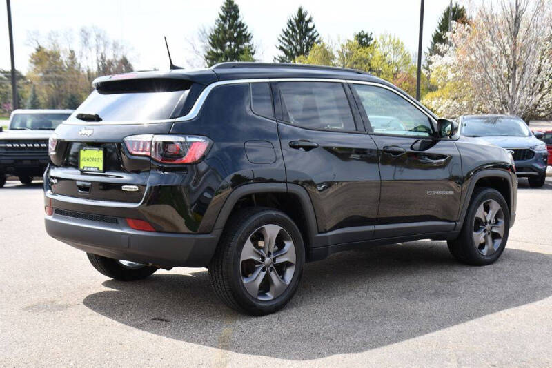 2022 Jeep Compass Latitude Lux