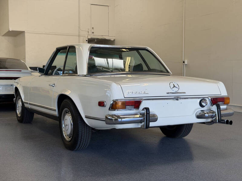 1970 Mercedes-Benz 280-Class