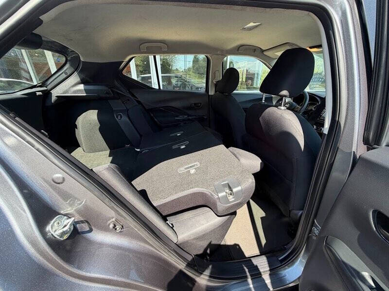 2024 Nissan Kicks S