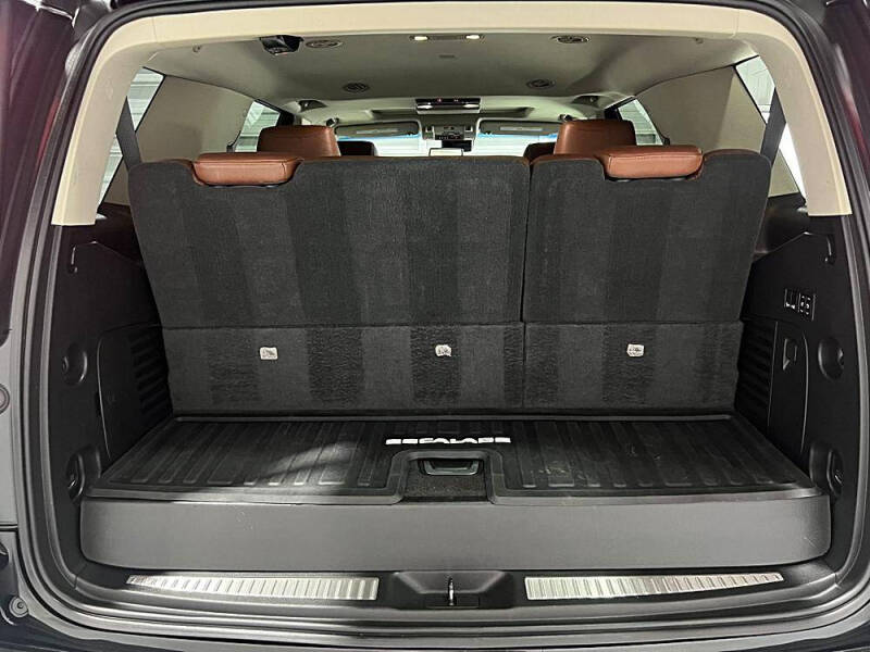 2018 Cadillac Escalade Premium Luxury