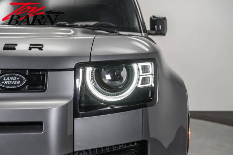 2023 Land Rover Defender 110 X-Dynamic SE