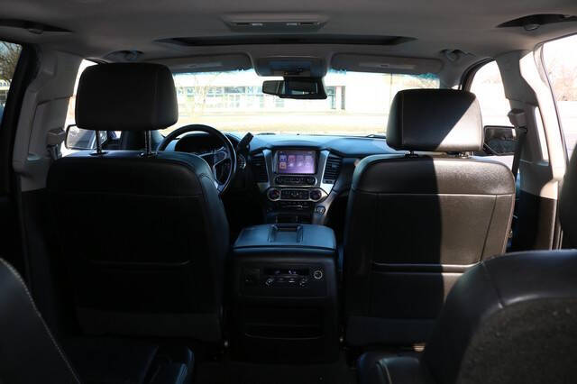 2017 Chevrolet Suburban LT