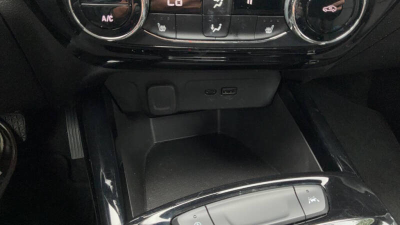 2024 Chevrolet Trax RS