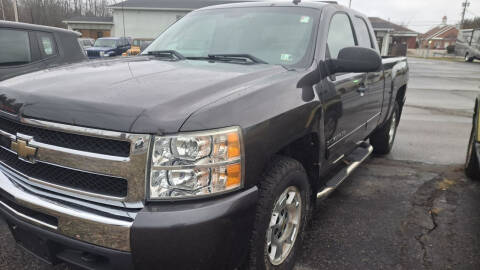 2010 Chevrolet Silverado 1500 for sale at Newport Auto Group in Boardman OH