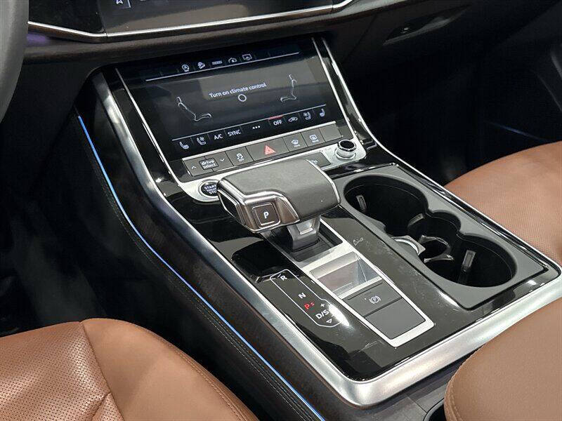 2023 Audi Q8 quattro Premium Plus 55 TFSI