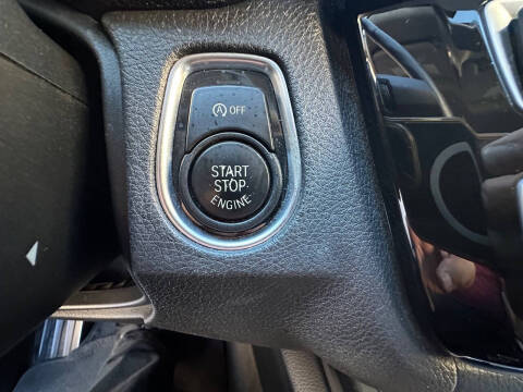 2018 BMW 3 Series 320i