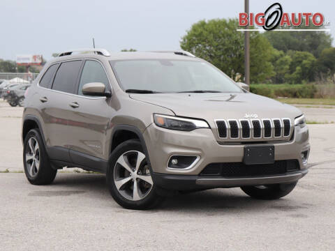 2019 Jeep Cherokee for sale at Big O Auto LLC in Omaha NE