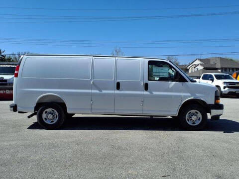 2026 Chevrolet Express 2500