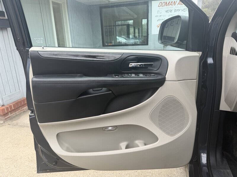 2013 Dodge Grand Caravan SE