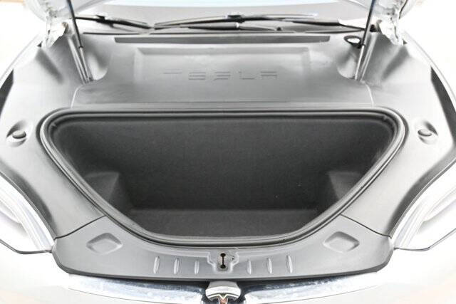 2020 Tesla Model S Performance
