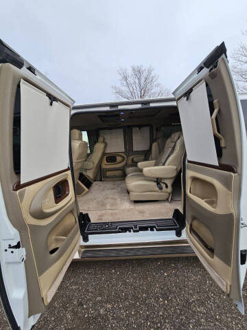 2013 Chevrolet Express Van 1500