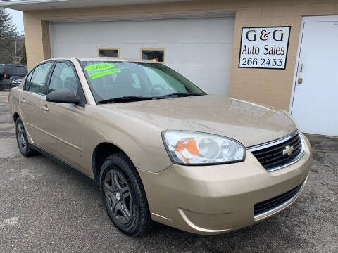 2006 Chevrolet Malibu for sale at G & G Auto Sales in Steubenville OH