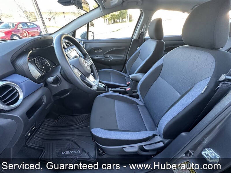 2025 Nissan Versa SV