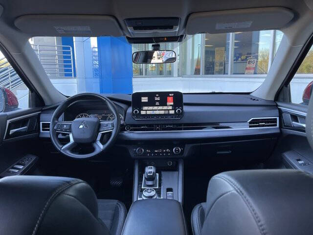 2023 Mitsubishi Outlander