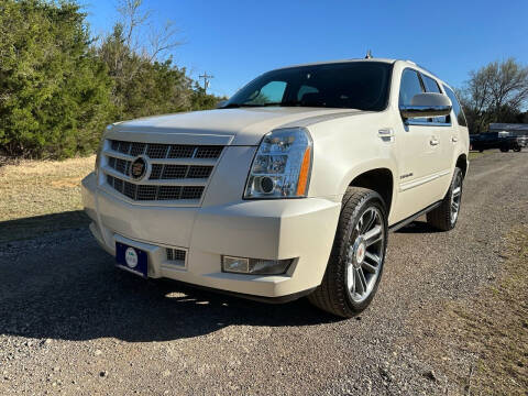 2013 Cadillac Escalade for sale at The Car Shed in Burleson TX