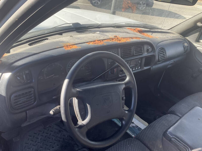 2001 Dodge Ram 1500 ST