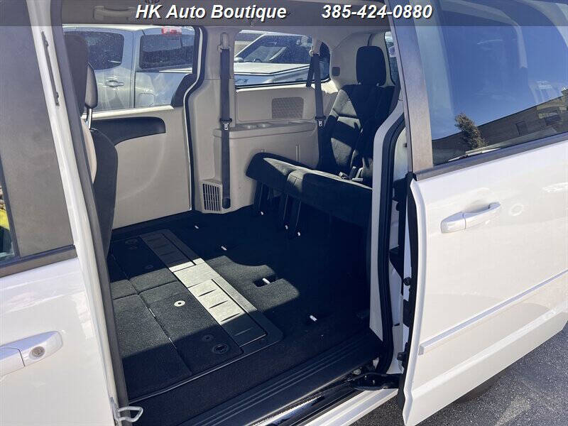 2016 Dodge Grand Caravan American Value Package