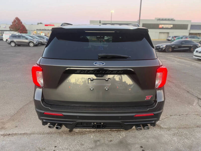 2020 Ford Explorer ST