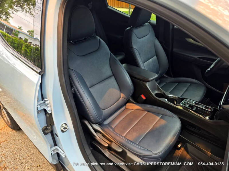 2023 Chevrolet Bolt EUV LT