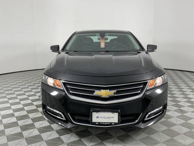 Used 2019 Chevrolet Impala 1LT with VIN 1G11Z5S37KU105931 for sale in Peoria, AZ